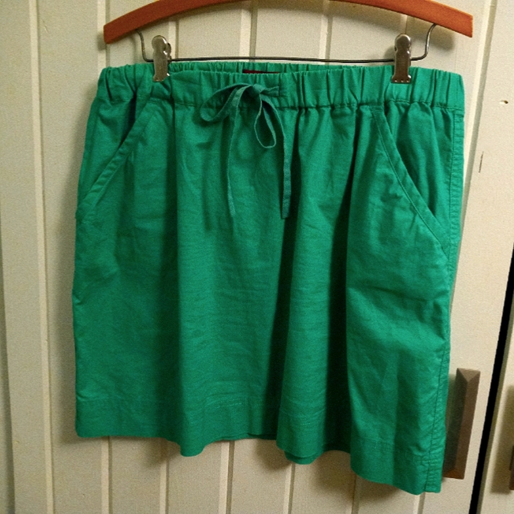 Merona short green skirt